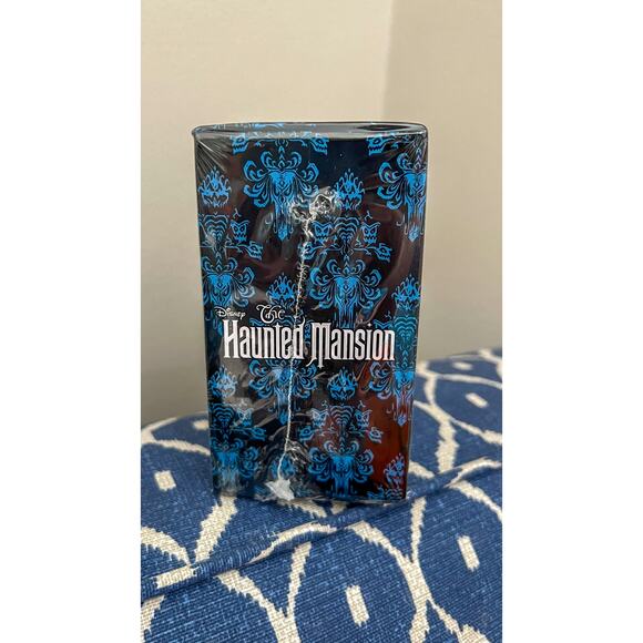 NEW Disney Haunted Mansion Ezra Hitchhiking Ghost Vinyl Figure - Picture 4 of 6